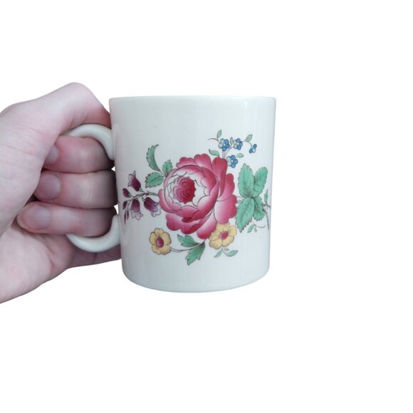 Spode Marlborough Sprays Mug Bundle Set of 4 Like New Cream with Floral Design - Picture 4 of 14